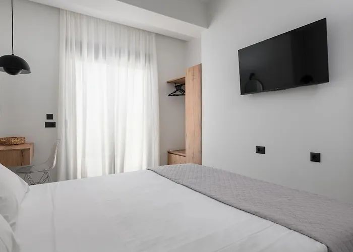 וילה Blue Infinito Boutique Villa, Infinity Pool , Heated Jacuzzi & Panoramic Sea View *