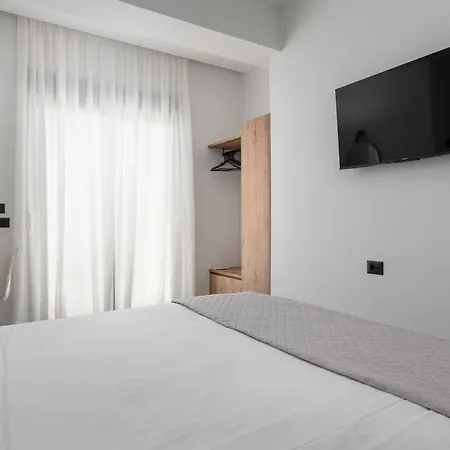 Вилла Blue Infinito Boutique Villa, Infinity Pool , Heated Jacuzzi & Panoramic Sea View *