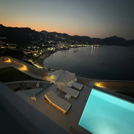 Blue Infinito Boutique Villa, Infinity Pool , Heated Jacuzzi & Panoramic Sea View Вилла