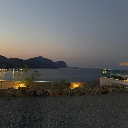 Blue Infinito Boutique Villa, Infinity Pool , Heated Jacuzzi & Panoramic Sea View Вилла