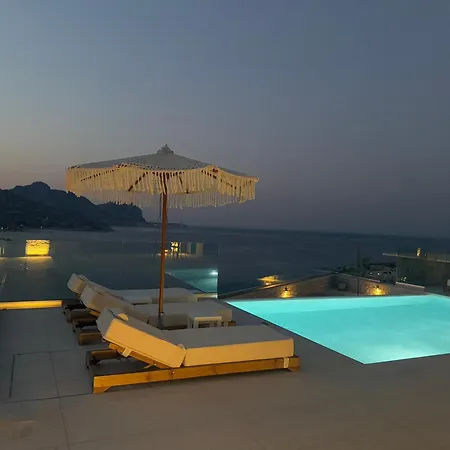 Вилла Blue Infinito Boutique Villa, Infinity Pool , Heated Jacuzzi & Panoramic Sea View *