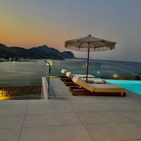Вилла Blue Infinito Boutique Villa, Infinity Pool , Heated Jacuzzi & Panoramic Sea View *