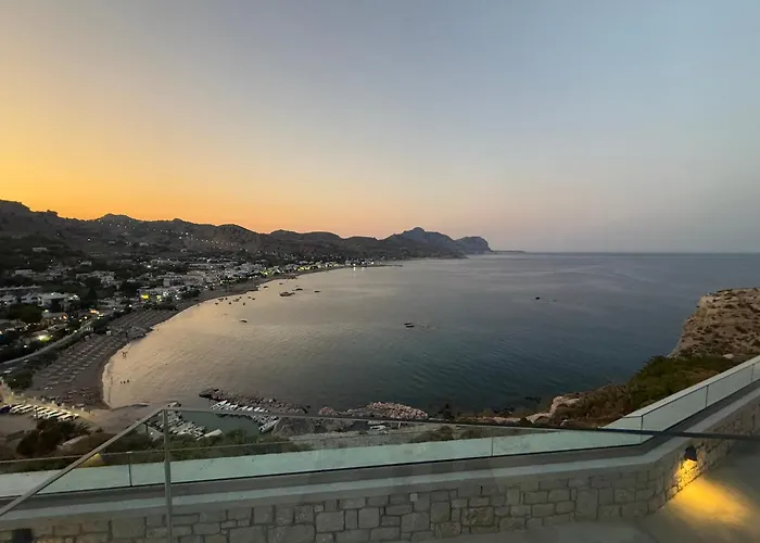 Blue Infinito Boutique Villa, Infinity Pool , Heated Jacuzzi & Panoramic Sea View Villa