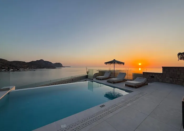 Blue Infinito Boutique Villa, Infinity Pool , Heated Jacuzzi & Panoramic Sea View Vila Archangelos (Rhodes)