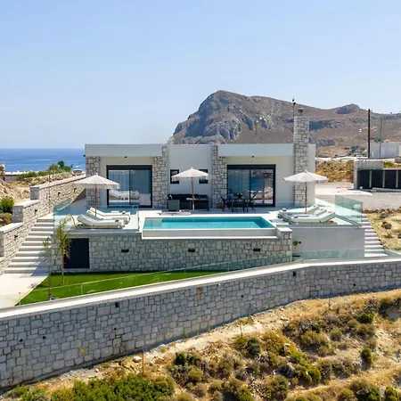 Blue Infinito Boutique Villa, Infinity Pool , Heated Jacuzzi & Panoramic Sea View Villa