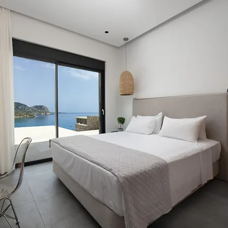 Blue Infinito Boutique Villa, Infinity Pool , Heated Jacuzzi&panoramic Sea View * Archangelos (Rhodes)